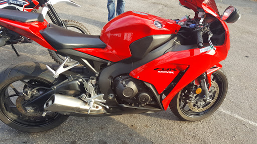 Motorcycle Dealer «Pinellas Powersports», reviews and photos, 9145 66th St N, Pinellas Park, FL 33782, USA