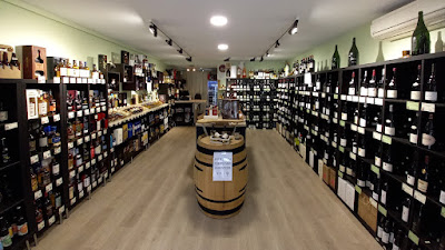 AUX VINS DE LA HALLE à Milly-la-Forêt