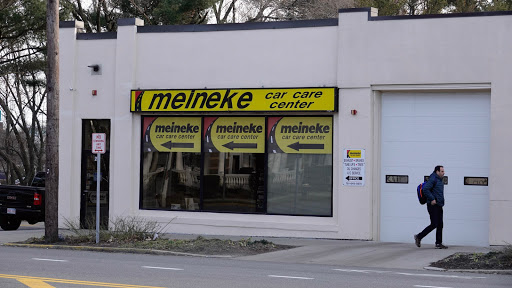 Auto Repair Shop «Meineke Car Care Center», reviews and photos, 22 Massachusetts Ave, Arlington, MA 02474, USA