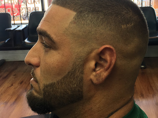 Barber Shop «Nicks Barber Shop», reviews and photos, 5386 W 12th Ave, Hialeah, FL 33012, USA
