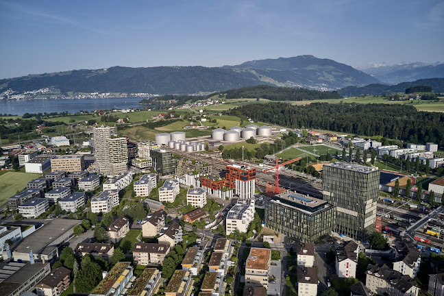 Rezensionen über Hochschule Luzern – Wirtschaft, Institut für Finanzdienstleistungen Zug IFZ in Schwyz - Universität