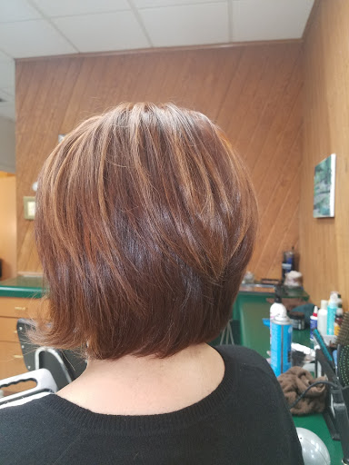 Beauty Salon «Cutz Hair Salon», reviews and photos, 2956 S Rochester Rd, Rochester Hills, MI 48307, USA