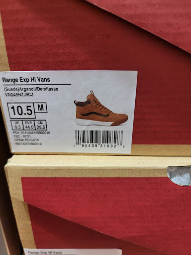 Shoe Store «DSW Designer Shoe Warehouse», reviews and photos, 8506 E 71st St, Tulsa, OK 74133, USA