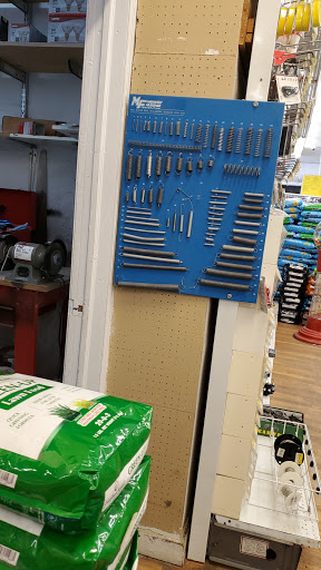 Hardware Store «Ace Hardware of Rockville Centre», reviews and photos, 315 Sunrise Hwy, Rockville Centre, NY 11570, USA