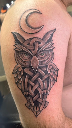 Explore shipwreck tattoo ideas, creative tattoo ideas in Las Vegas, available at Club Tattoo The Venetian Grand Canal Shoppes