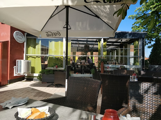 Bollinis in Hedehusene, Høje-Taastrup