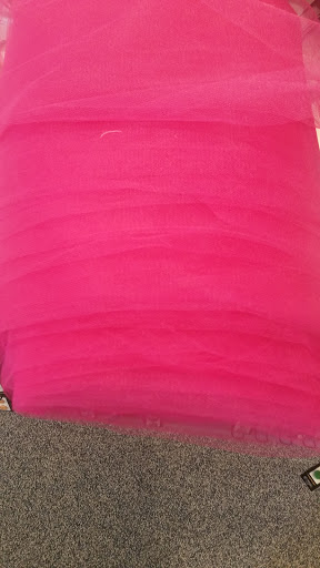 Fabric Store «Sewfisticated Discount Fabrics», reviews and photos, 303 Worcester Rd, Framingham, MA 01701, USA