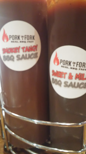 Barbecue Restaurant «Pork on a Fork BBQ & Catering Camelback», reviews and photos, 1949 E Camelback Rd, Phoenix, AZ 85016, USA