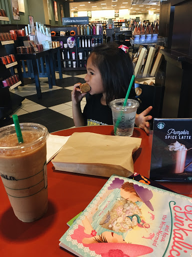 Book Store «Barnes & Noble», reviews and photos, 1758 S Val Vista Dr, Mesa, AZ 85204, USA