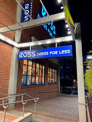 Clothing Store «Ross Dress for Less», reviews and photos, 2550 Taylor St, San Francisco, CA 94133, USA