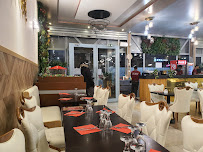 Atmosphère du Restaurant indien RESTAURANT FORMULE À VOLONTÉ KASHMIR PALACE GONESSE - n°4