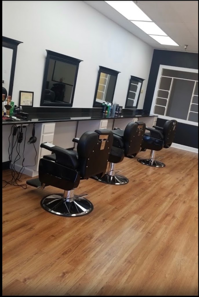 Blanca Hair Salon & Barber Shop 32569