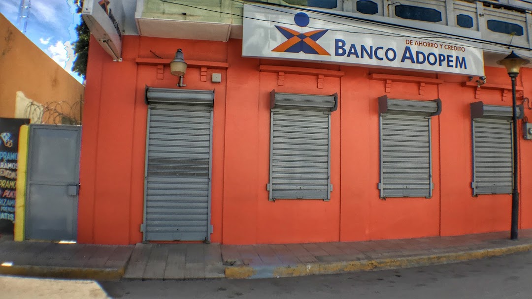 Banco de Ahorro y Crédito Adopem