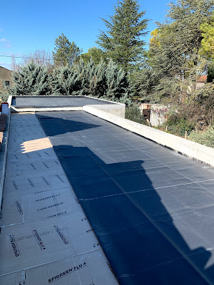TOIT EPDM ETANCHEITE ECO RESPONSABLE AGRÉÉ RGE à Puyloubier
