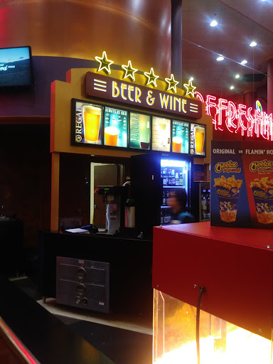 Movie Theater «Regal Cinemas Stockton City Centre 16 & IMAX», reviews and photos, 222 N El Dorado St, Stockton, CA 95202, USA