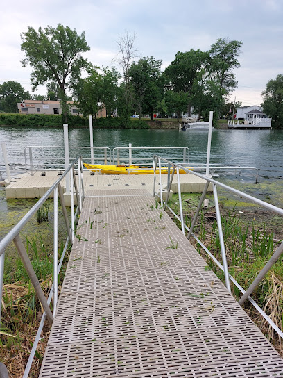 Niagara and Sweeney Streets Kayak Launch And Fishing Dock