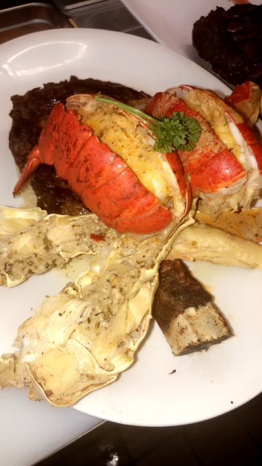 Luxor Steak & Lobster 14214