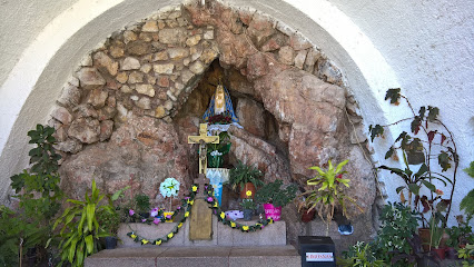 Gruta Virgen Del Valle..Anquincila