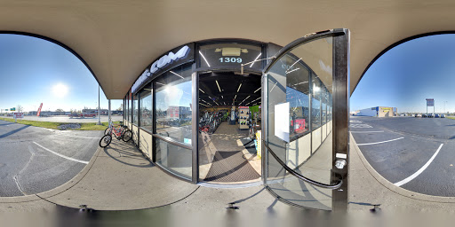 Bicycle Store «BOI Bicycle Outfitters Indy», reviews and photos, 1309 South High School Road, Indianapolis, IN 46241, USA