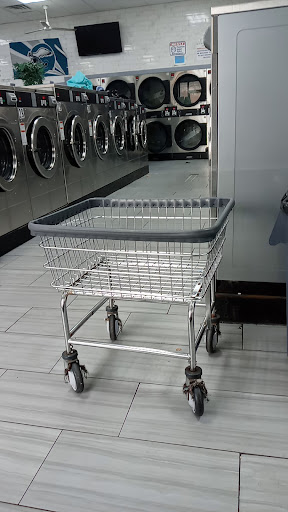 Laundromat «Super Laundry Cycle Laundromat», reviews and photos, 5018 City Ave, Philadelphia, PA 19131, USA