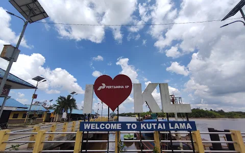 Naga port Kutai Lama image