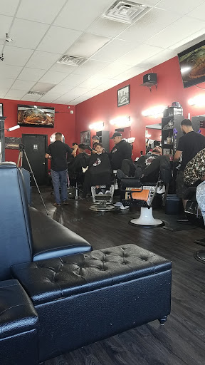 Barber Shop «Elite Barbers Lounge», reviews and photos, 18 S Larkin Ave Unit 1, Joliet, IL 60436, USA