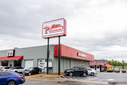 Dry Cleaner «Moose Cleaners», reviews and photos, 105 E Pershing Blvd, North Little Rock, AR 72114, USA
