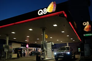 Q8 Charging Station image