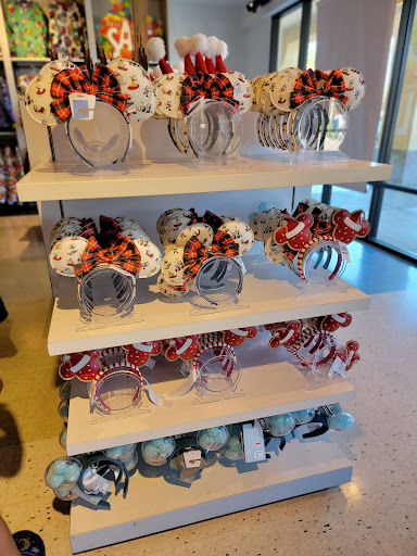 Toy Store «Disney Store», reviews and photos, 500 Ventura Blvd, Camarillo, CA 93010, USA