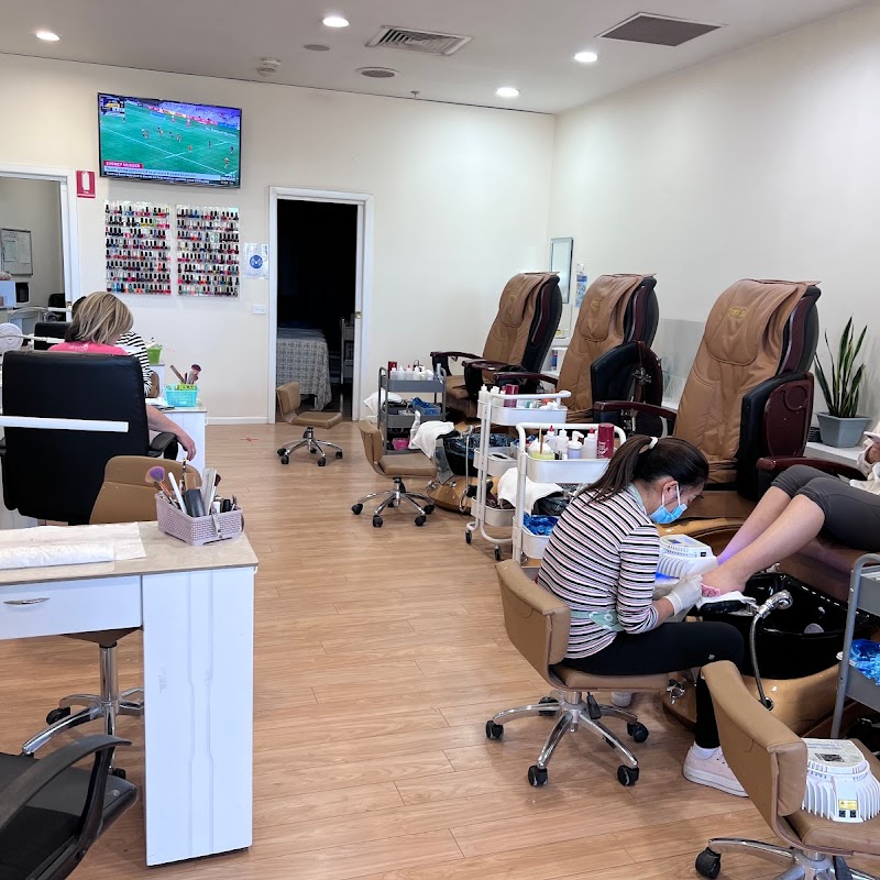Eden Palace Nails and Spa