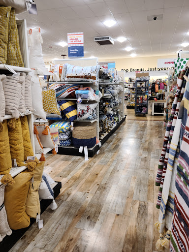 Department Store «HomeGoods», reviews and photos, 1555 Almonesson Rd, Deptford Township, NJ 08096, USA