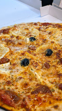Plats et boissons du Pizzas à emporter TEA-MO PIZZA à Connaux - n°2