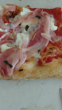 Plats et boissons du Pizzeria Da Nino Pizza al Taglio Cagnes sur Mer - Pizza Et Socca sur place et à emporter - n°2