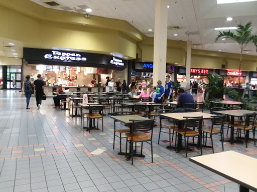 Shopping Mall «Lakeland Square Mall», reviews and photos, 3800 US Hwy 98 N, Lakeland, FL 33809, USA