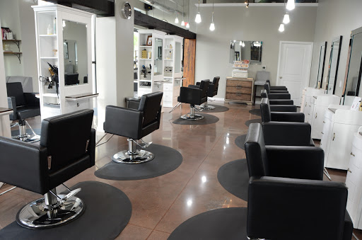 Hair Salon «Thompson & Co Salon Parlor», reviews and photos, 513 E Washington St, Iowa City, IA 52240, USA