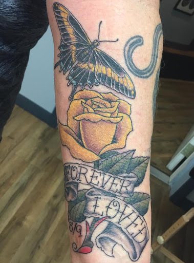 Tattoo Shop «Forget Me Not Tattoo Studio and Gallery», reviews and photos, 2201 SW College Rd #7, Ocala, FL 34471, USA