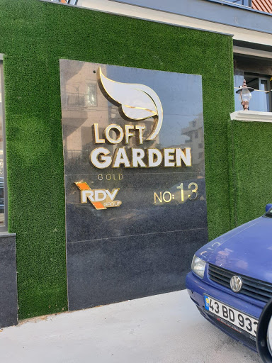 Loft Garden 13