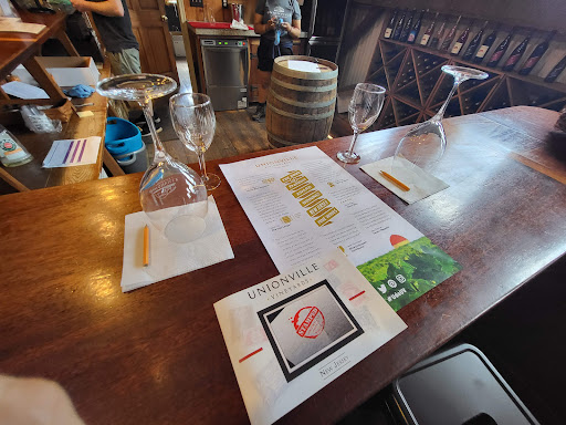 Vineyard «Unionville Vineyards», reviews and photos, 9 Rocktown Rd, Ringoes, NJ 08551, USA