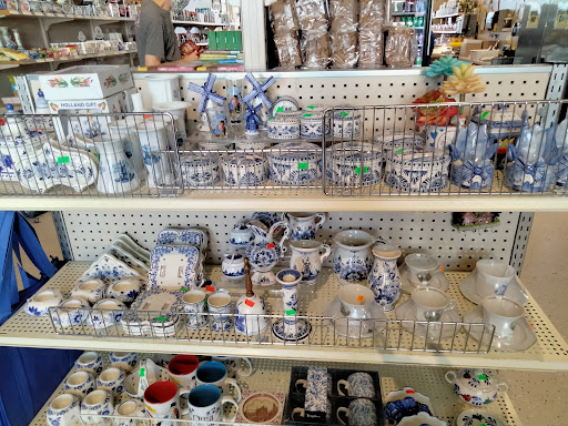 Grocery Store «Holland International Market», reviews and photos, 9835 Belmont St, Bellflower, CA 90706, USA