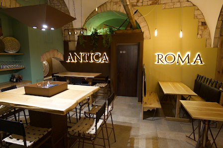 Antica Roma pub pizzeria Piazza Caduti Castellanesi, 37/38, 70013 Castellana Grotte BA, Italia