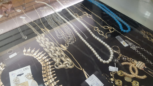 Thrift Store «American Cancer Society Discovery Shop», reviews and photos, 243 Main St, Los Altos, CA 94022, USA