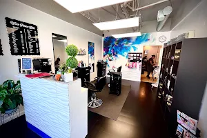 Dye Pretty Beauty Salon Lab image