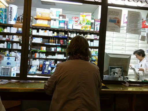 Información y opiniones sobre Farmacia Lda. Casillas García de Madrid