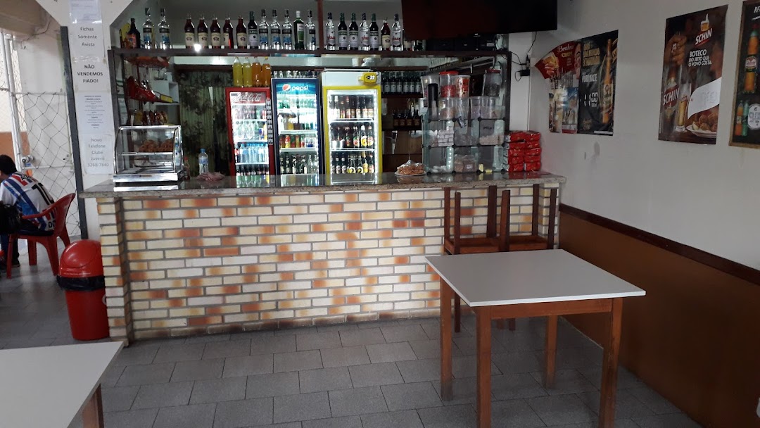 Tcheco S Bar
