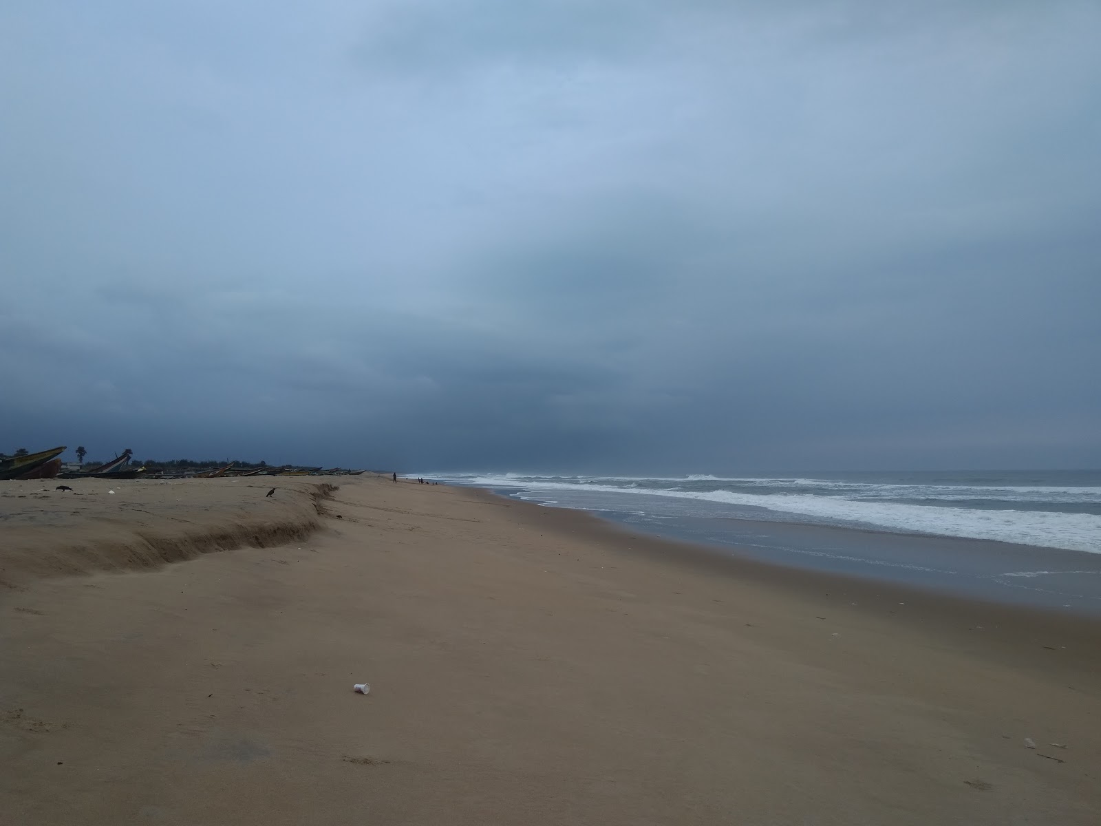 Φωτογραφία του Kothamukkam Beach άγρια περιοχή