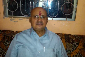 Dr.Jagdish Narayan Thotangre - Paralysis Clinic Khanivali wada image