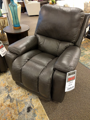 Furniture Store «La-Z-Boy Furniture Galleries», reviews and photos, 7070 SW Nyberg St, Tualatin, OR 97062, USA