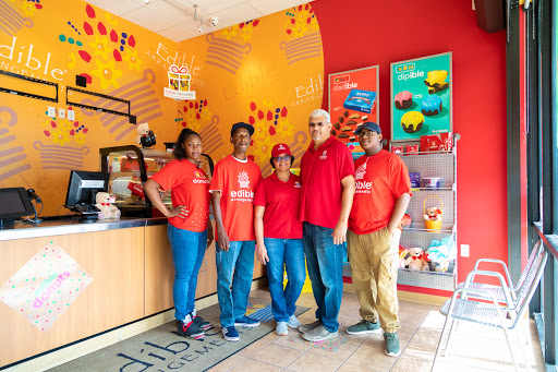 Gift Shop «Edible Arrangements», reviews and photos, 10719 North Fwy, Houston, TX 77037, USA