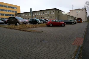 Parking Hospital, polyclinic image