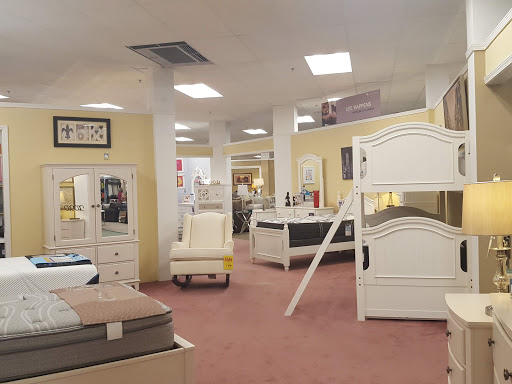 Furniture Store «Raymour & Flanigan Furniture and Mattress Store», reviews and photos, 85 Viewmont Mall, Scranton, PA 18508, USA